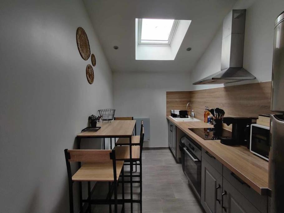 La Petite Falaise, Maison Avec Cour Dreux Centre מראה חיצוני תמונה